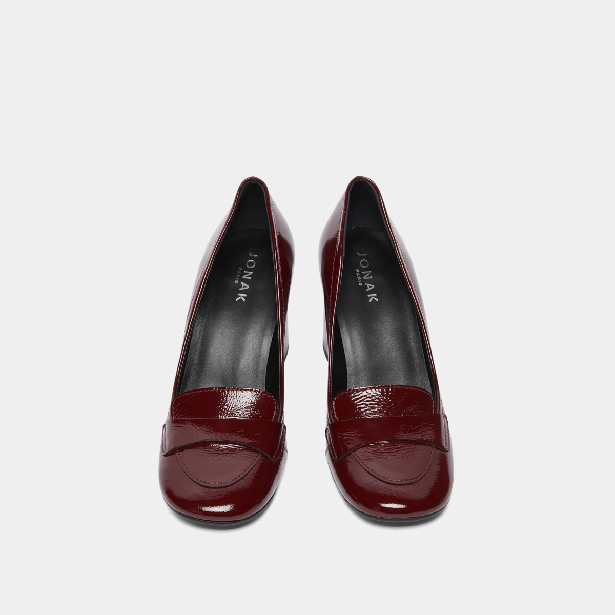 Mocassins &agrave; talons et bouts carr&eacute;s en vernis pliss&eacute; bordeaux | BISE | Jonak
