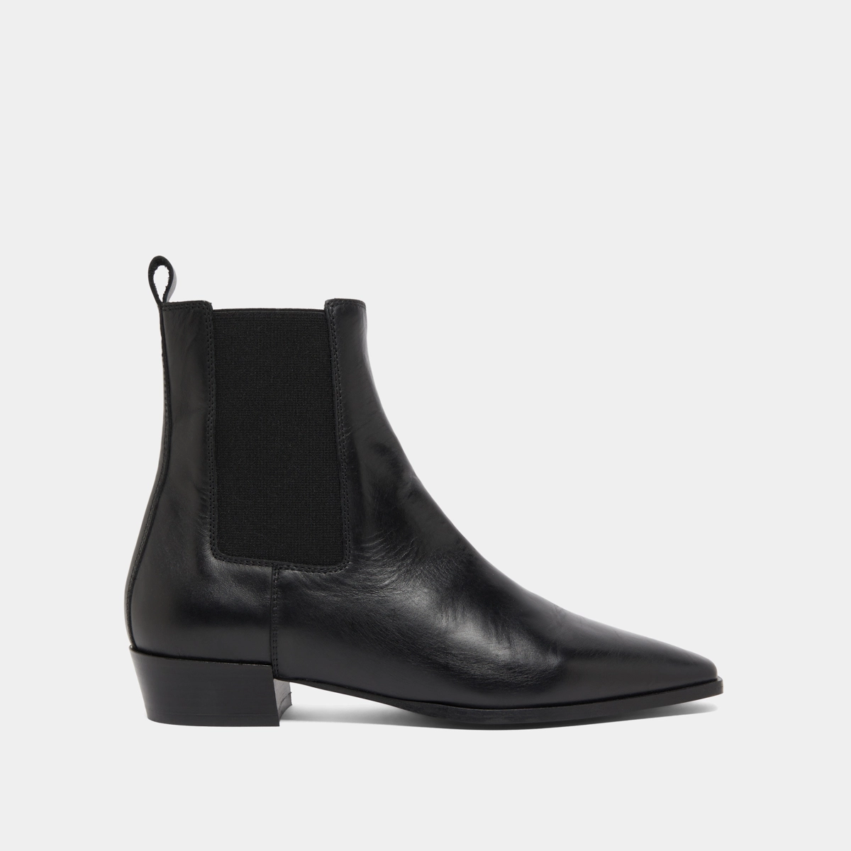 Boots à légers talons biseautés et bouts... en cuir noir | PAPAYE | Jonak