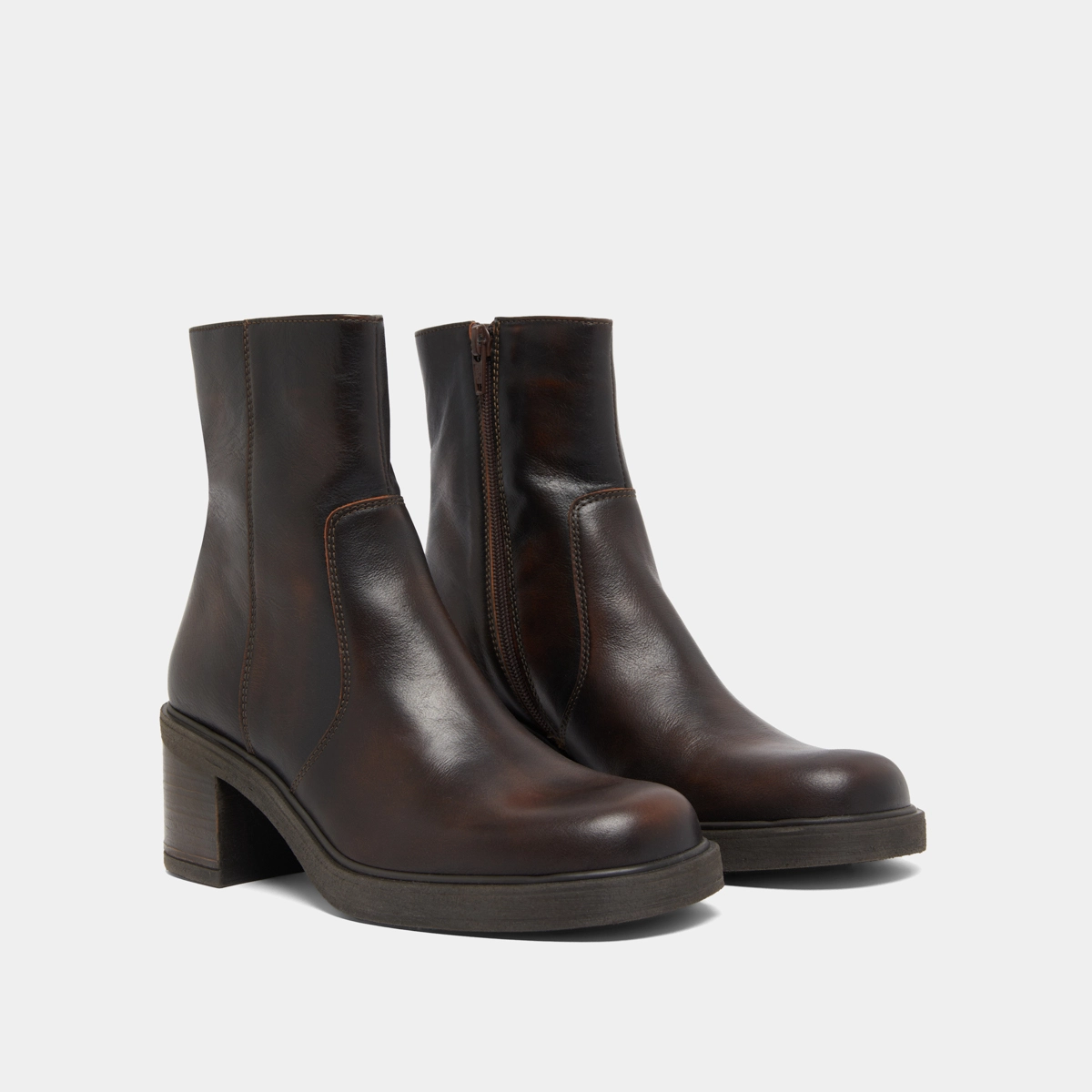 Boots à talons en cuir patiné marron | PANDA | Jonak