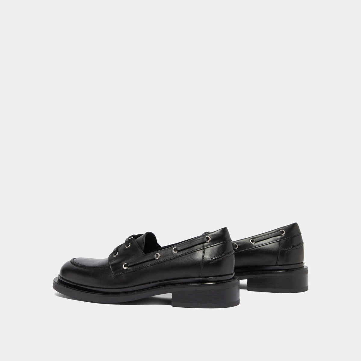 Derbies à lacets épais en cuir noir | PAOLO | Jonak
