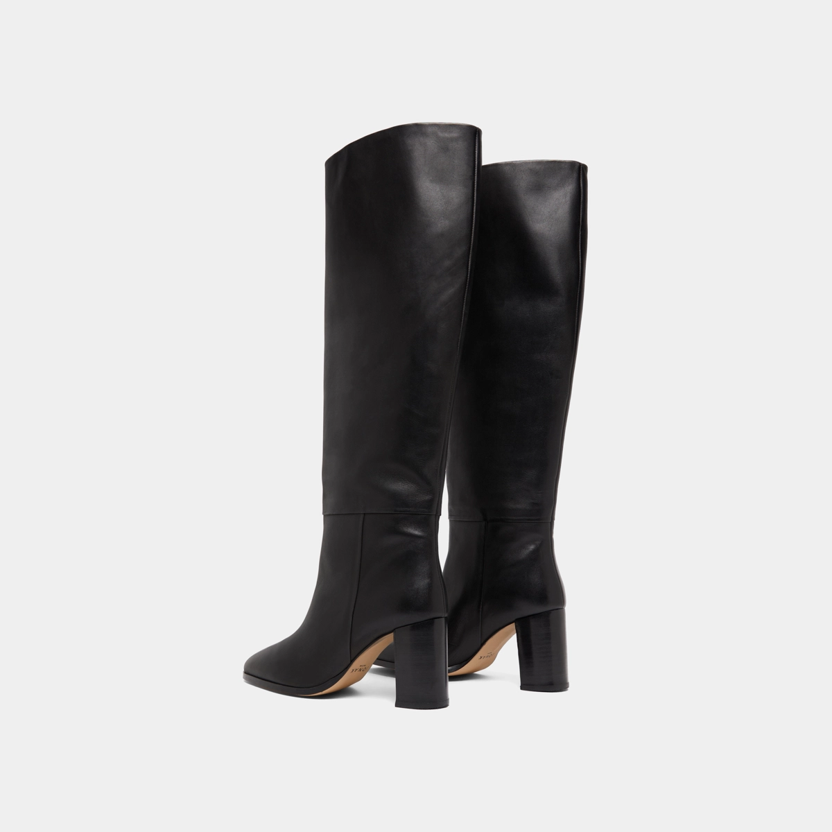 Bottes hautes à bouts arrondis en cuir noir | VENTURA | Jonak