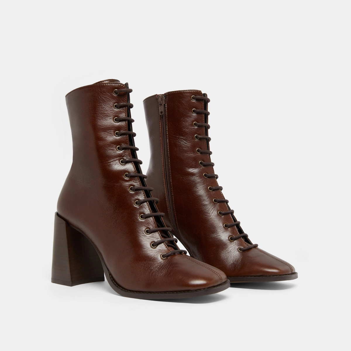 Bottines à talons lacées en cuir vieilli marron | VANDELLE | Jonak