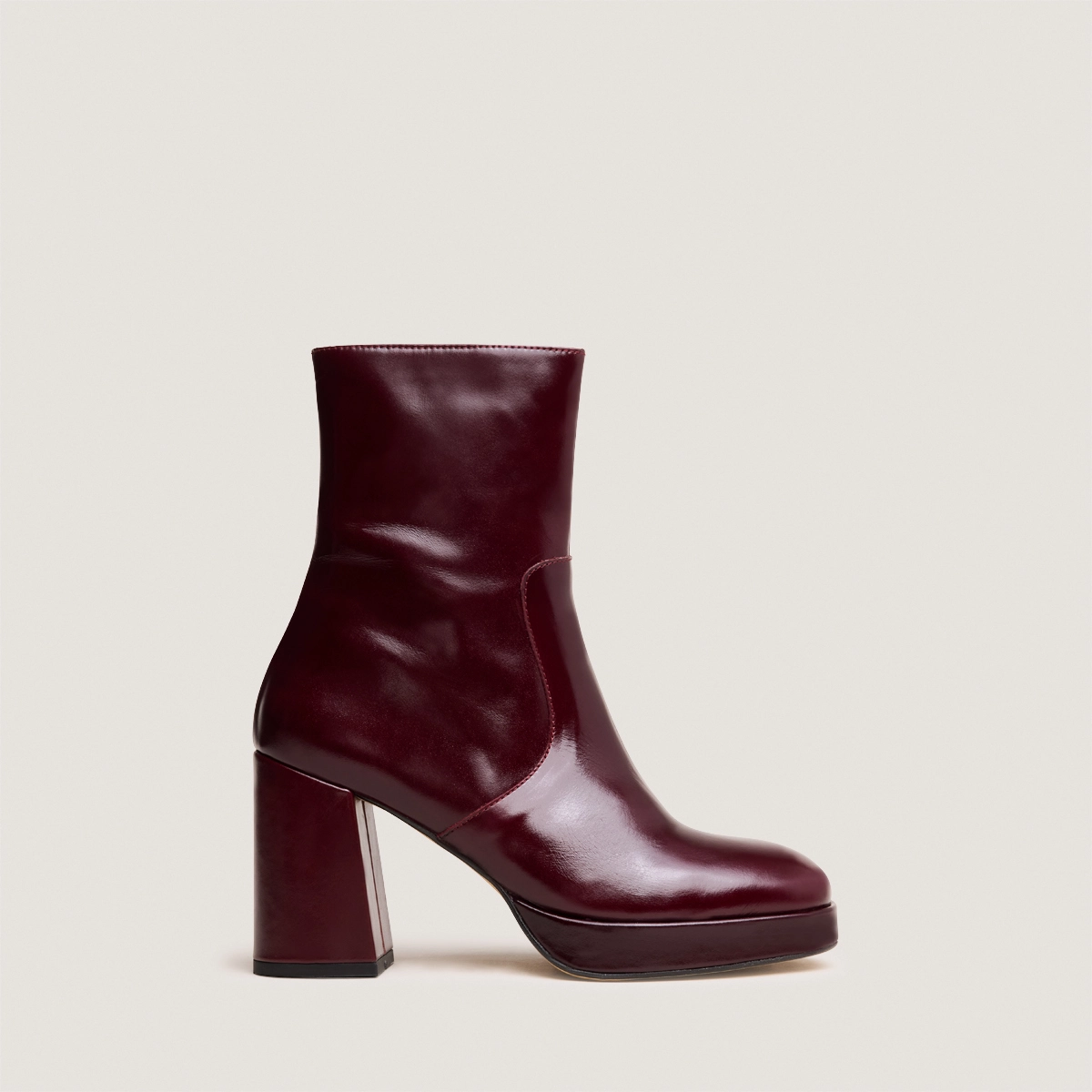 Bottines &agrave; talons et bouts carr&eacute;s en cuir bordeaux | VESNA | Jonak