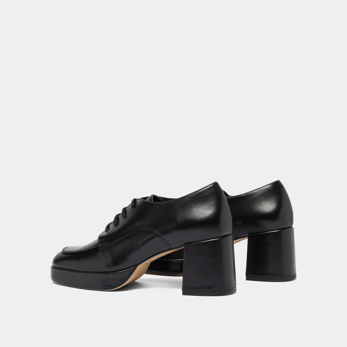 Derbies à talons en cuir noir | VIVALDI | Jonak
