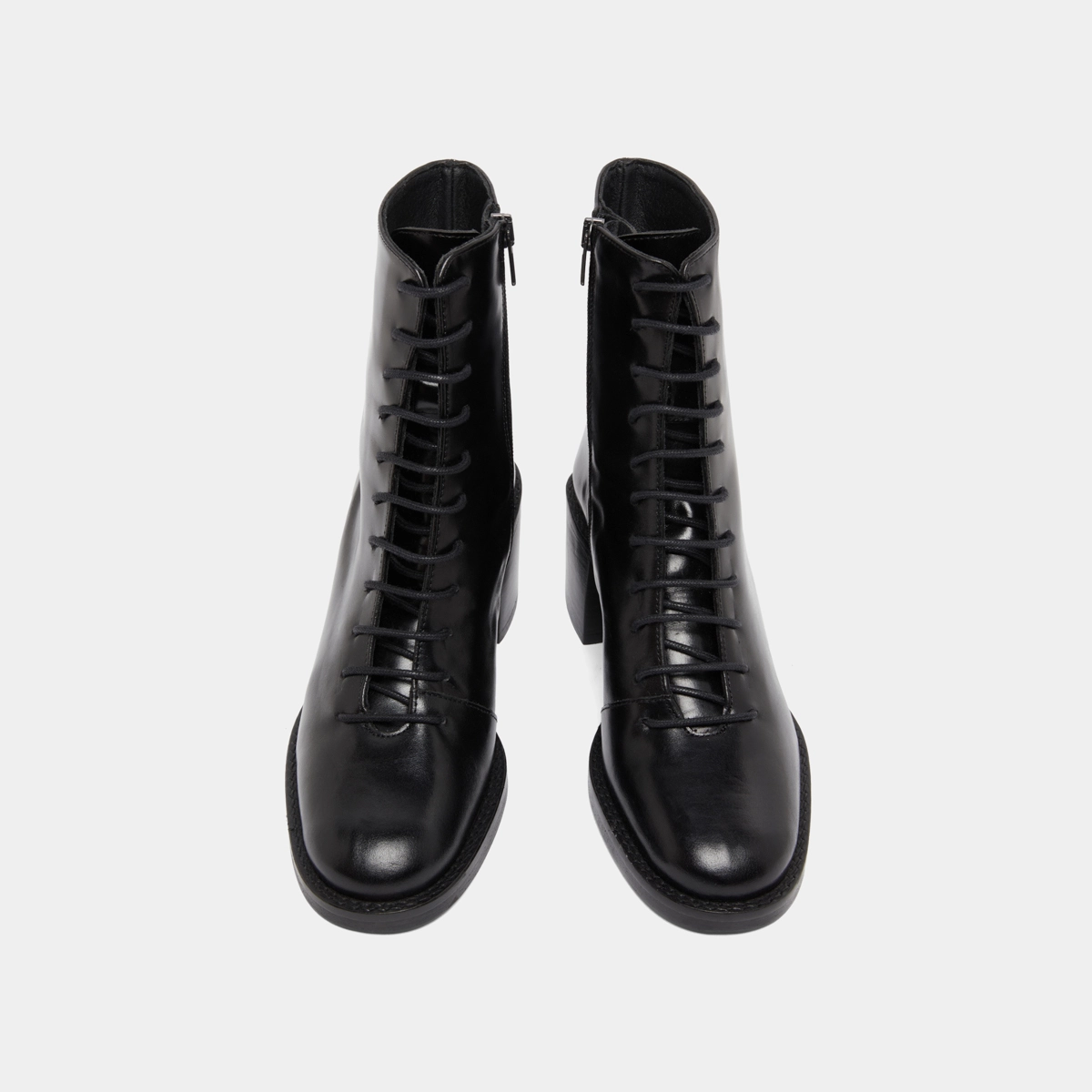 Bottines &agrave; lacets et talons d&eacute;bordants en cuir noir | BRINDILLE | Jonak