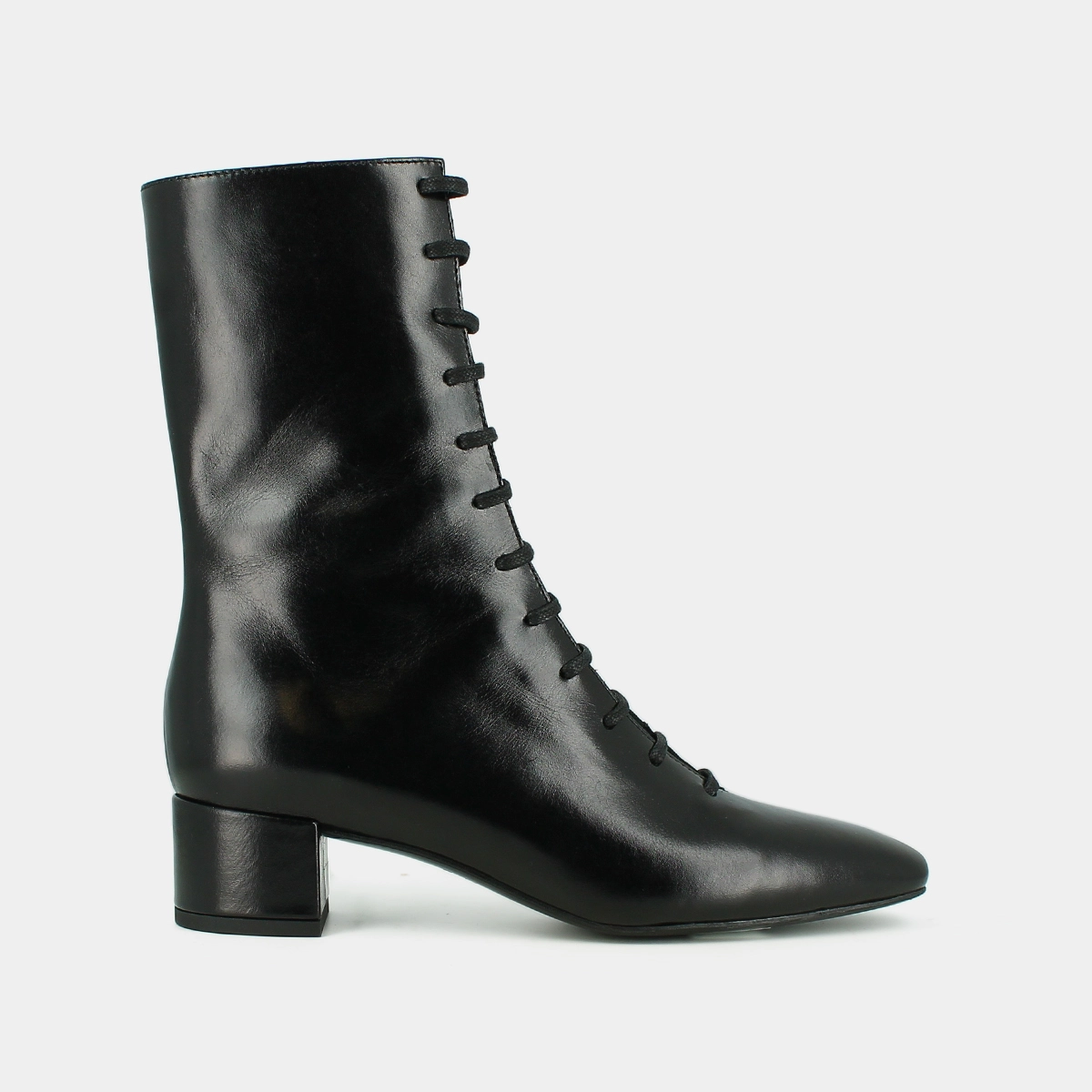 Bottines à lacets en cuir vieilli noir | DOXA | Jonak
