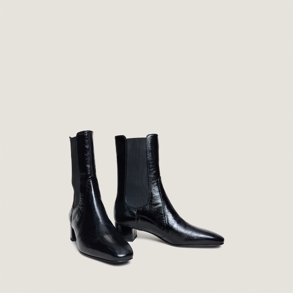 Bottines à larges élastiques en cuir brillant noir | DOXI | Jonak