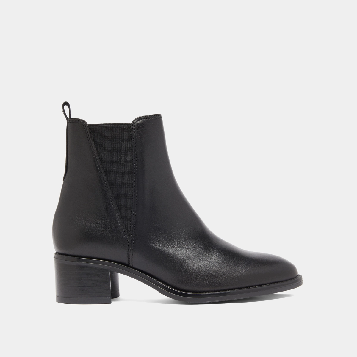 Bottines à élastiques triangulaires en cuir noir | CHILO | Jonak