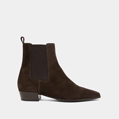Boots à légers talons biseautés et bouts pointus en croute marron foncé | PAPAYE | Jonak