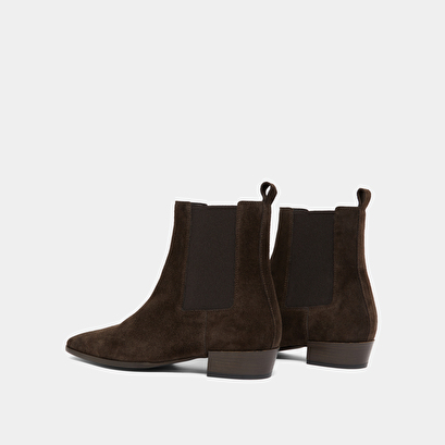 Boots à légers talons biseautés et bouts pointus en croute marron foncé | PAPAYE | Jonak