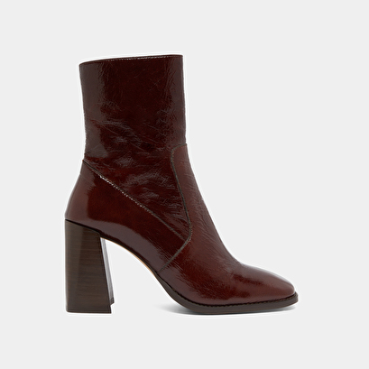 Bottines à talons et bouts carrés en cuir brillant chocolat | VIDAL | Jonak