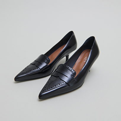 Escarpins à pattes en cuir glacé noir | DOLTO