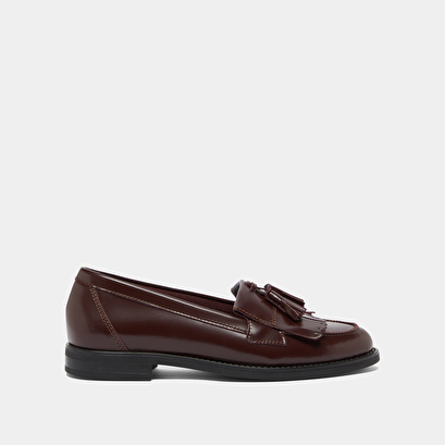 Mocassins à glands en cuir glacé bordeaux | NELLE | Jonak
