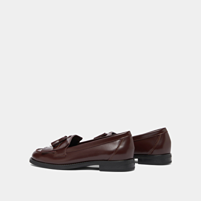Mocassins à glands en cuir glacé bordeaux | NELLE | Jonak