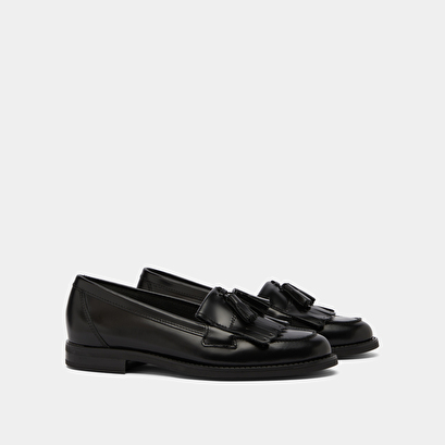 Mocassins à glands en cuir glacé noir | NELLE | Jonak