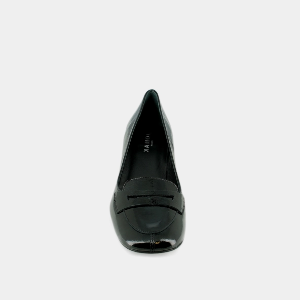 Mocassins &agrave; petits talons en vernis pliss&eacute; noir | BERNIE | Jonak