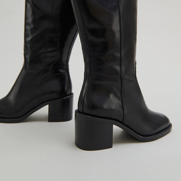 Bottes hautes en cuir noir taille mollet M | BONNIE | Jonak
