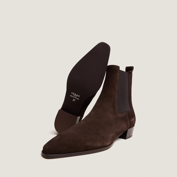 Boots à légers talons biseautés et bouts pointus en croute marron foncé | PAPAYE | Jonak