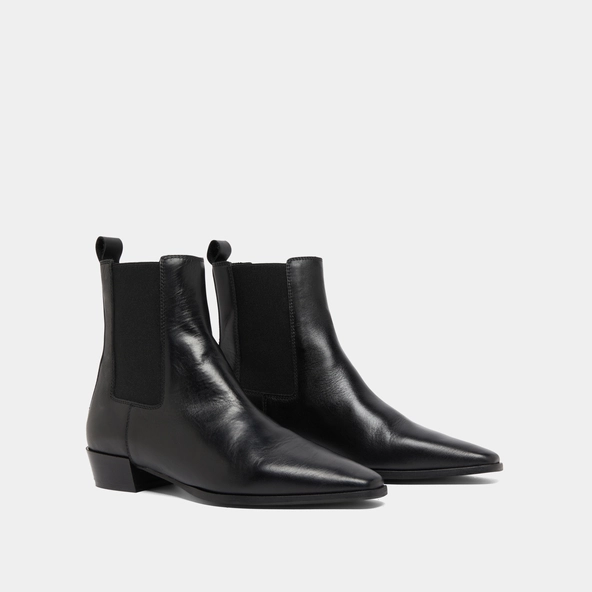 Boots à légers talons biseautés et bouts... en cuir noir | PAPAYE | Jonak