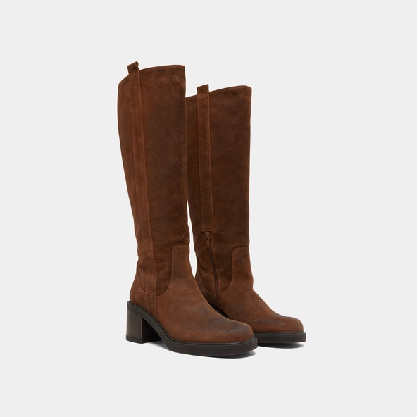 Bottes &agrave; bouts carr&eacute;s et &eacute;lastiques en croute huil&eacute;e cognac | PANACHE | Jonak