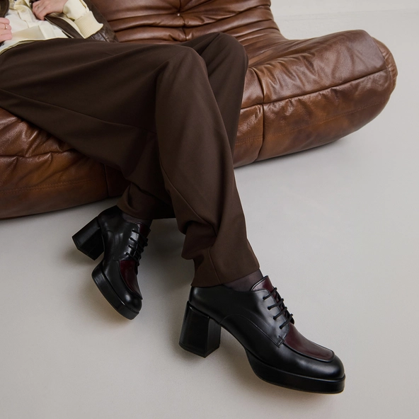 Derbies à talons en cuir noir et bordeaux | VIVALDI | Jonak