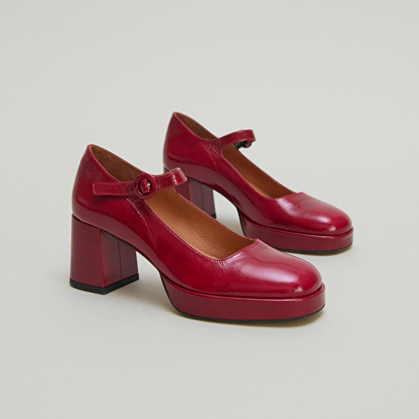 Babies à talons et brides uniques en cuir brillant rouge carmin | VUELO | Jonak