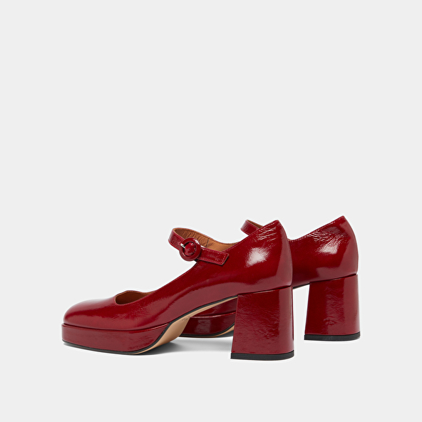 Babies à talons et brides uniques en cuir brillant rouge carmin | VUELO | Jonak