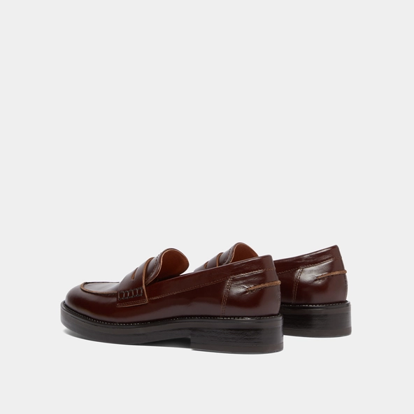 Mocassins &agrave; bouts ronds en cuir lisse marron | MIRNA | Jonak