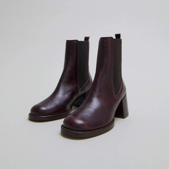 Bottines &agrave; talons et &eacute;lastiques en cuir vieilli chocolat | BIENVUE | Jonak