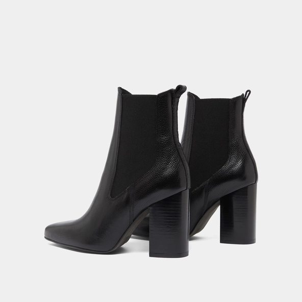 Bottines à talons et bouts pointus en cuir grainé noir | BROOK | Jonak