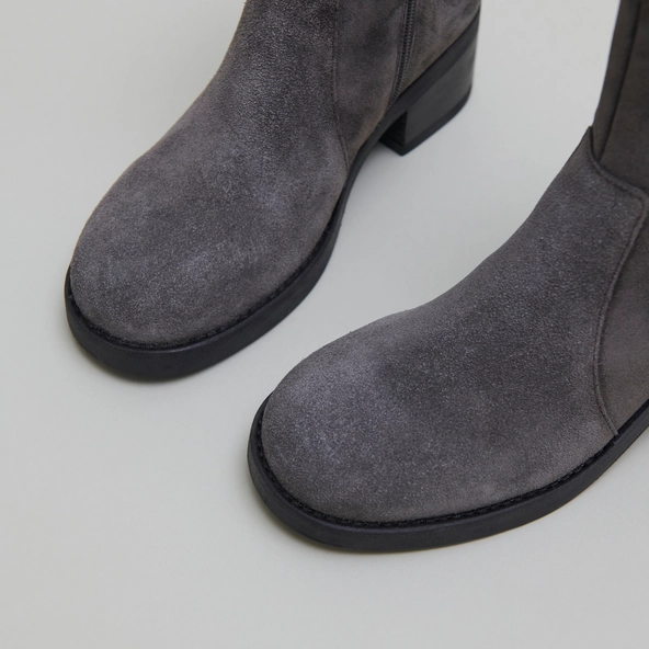 Boots à talons droits en croute grise | BUENA | Jonak