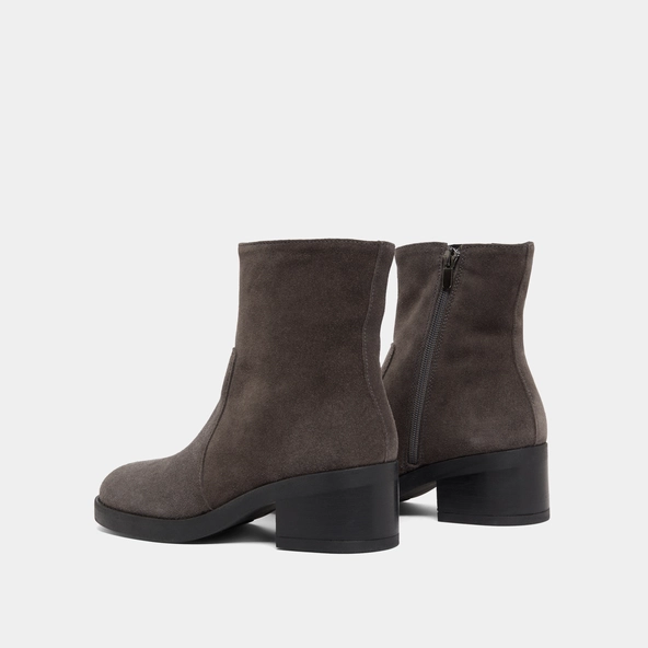 Boots à talons droits en croute grise | BUENA | Jonak