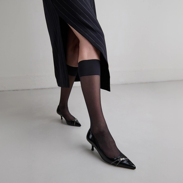 Escarpins &agrave; fermetures &eacute;clairs en cuir brillant noir | DANIELA | Jonak