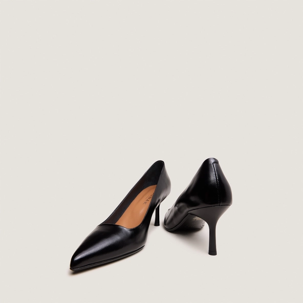 Escarpins à bouts pointus en cuir noir | DUNDEE | Jonak