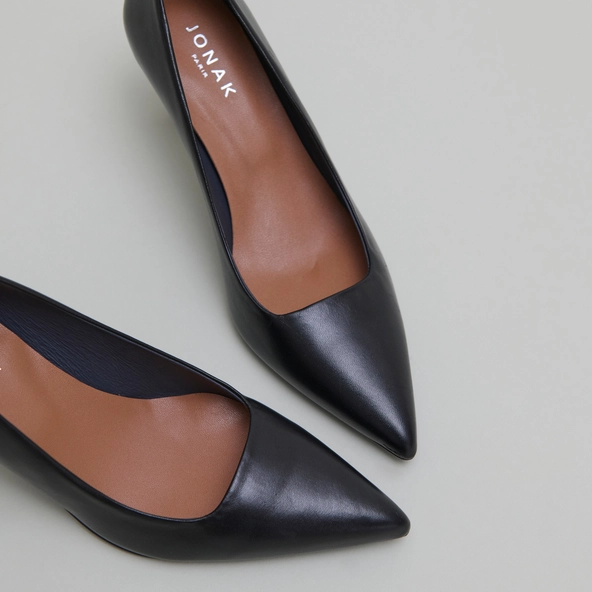 Escarpins à bouts pointus en cuir noir | DUNDEE | Jonak